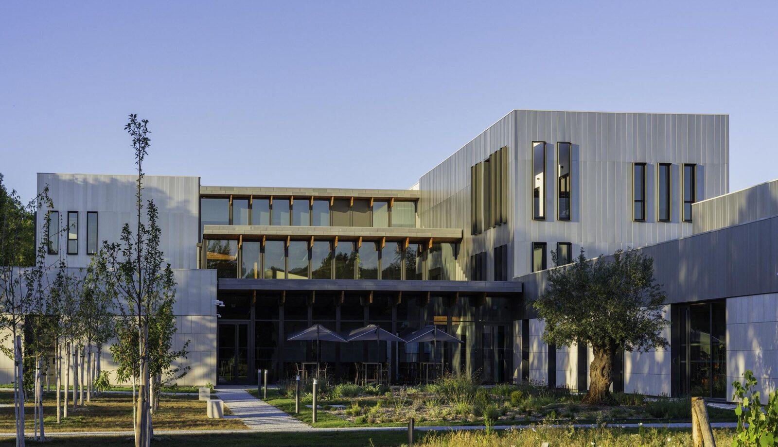 Pierre Fabre inaugure Campus Chartreuse, nouveau siège social à Castres